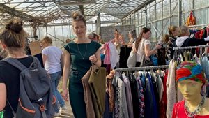 Kleding in de Kas