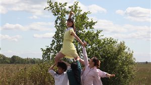 Verhalenherdenkingstocht- Theatrale fietstocht