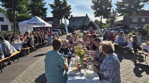 Ontbijt op het Plein - Samen Genieten