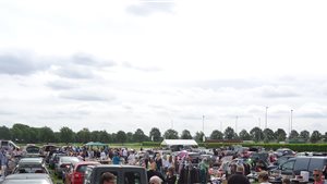 Rommelmarkt kofferbakverkoop Reuver