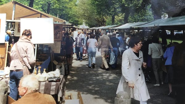 Antiekmarkt op de Dreef