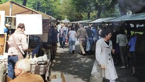 Antiekmarkt op de Dreef
