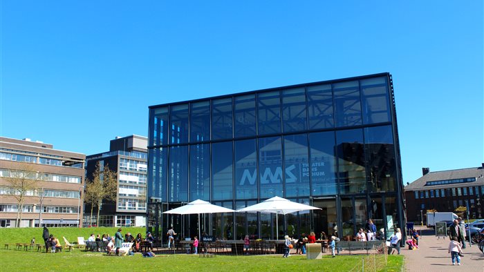 Maaspodium in Rotterdam, Zuid-Holland