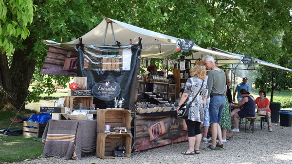 Trotsmarkt op landgoed Kasteel Rosendael