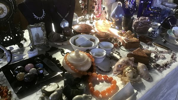 Antiek & Curiosa Markt Bonifaciuskerk