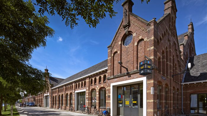 MC Theater in Amsterdam, Noord-Holland
