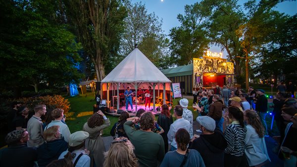 Kindervoorstellingen bij Yes In My BackYard