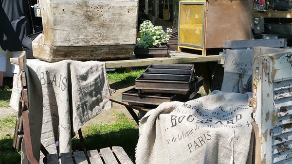 Sfeervol struinen op de Brocante Voorjaarsfair in Orvelte