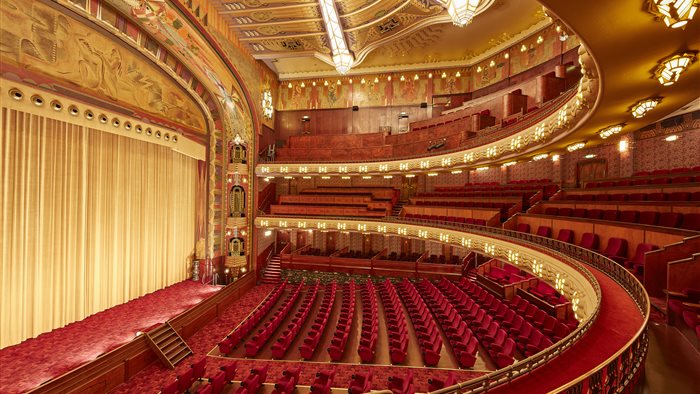 Koninklijk Theater Tuschinski in Amsterdam, Noord-Holland