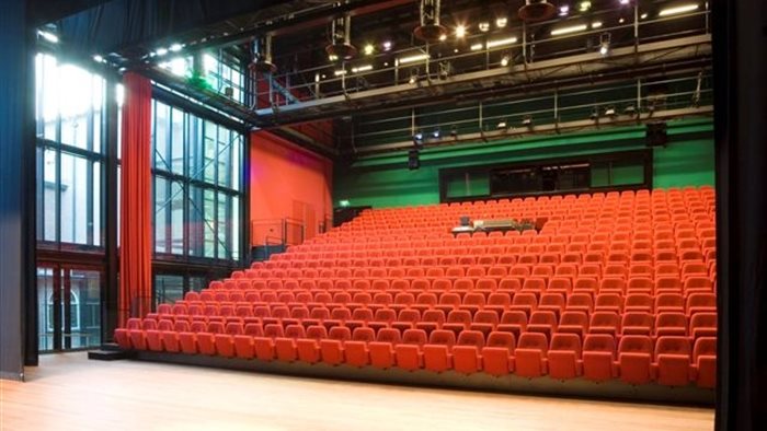 Cultureel Centrum Jan van Besouw in Goirle, Noord-Brabant