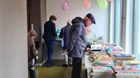 Grote boekenbeurs NIVON Hengelo