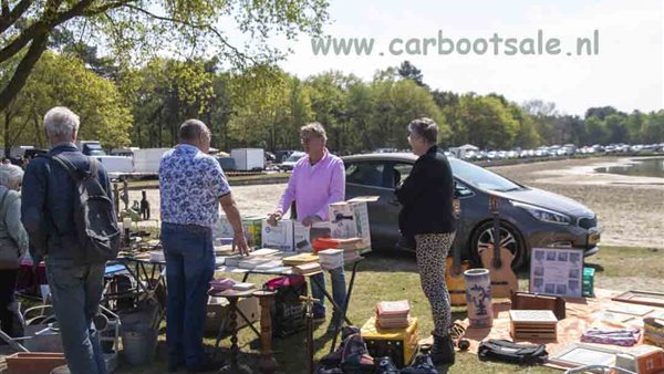 Car Boot Sale - Kofferbakmarkt
