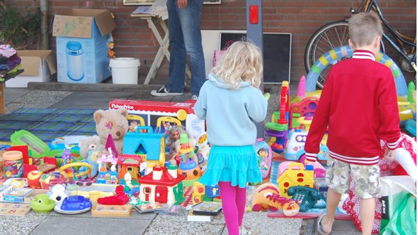 Garagesale Helmond-Noord Muziekwijk